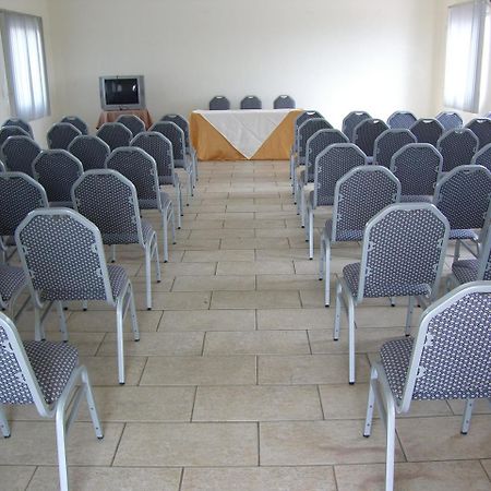 Hotel Viva Maria Januária Buitenkant foto
